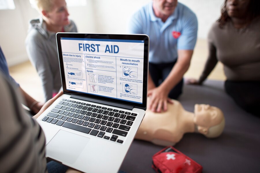 First Aid Training Tips & Procedures For Any Emergency 