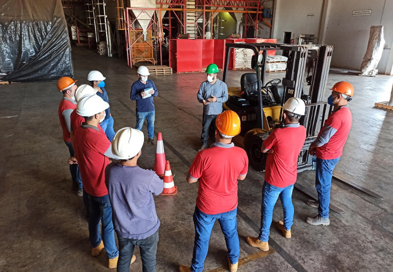 How Forklift Training Reduces Legal Risk