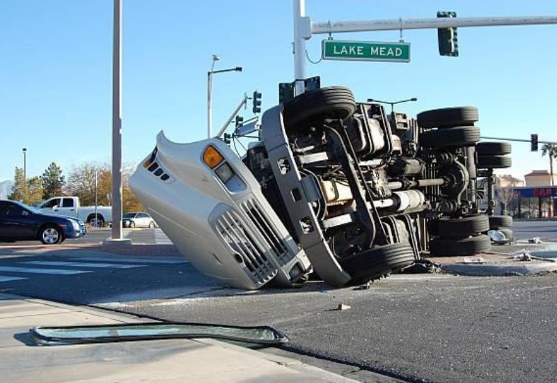 Commercial Truck Accident Lawyer