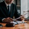 When Should You Hire A Criminal Defense Lawyer?